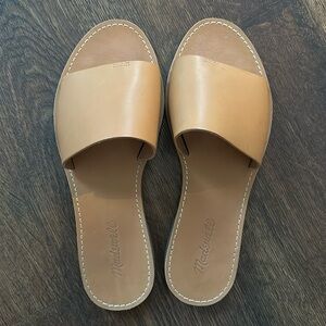 Madewell women's Boardwalk Post leather slides- size 8.5- tan